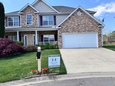 N AVL Home River Views