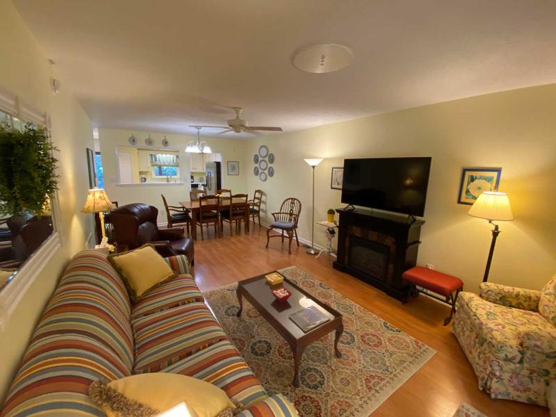 Pencross Condo - Image# 2