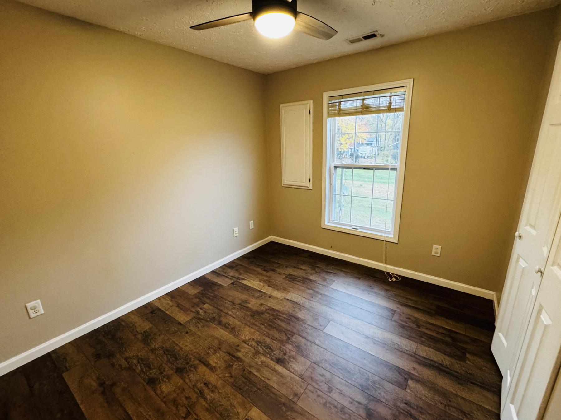 IMG_3780 image Hazelwood Condo - Image# 14