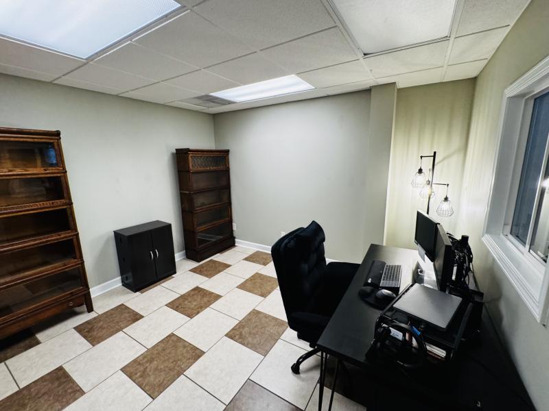 Hendersonville Home - Image# 23