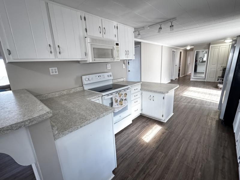 Hutch Mountain Property - Image# 10