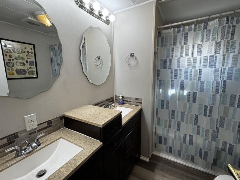 Hutch Mountain Property - Image# 19