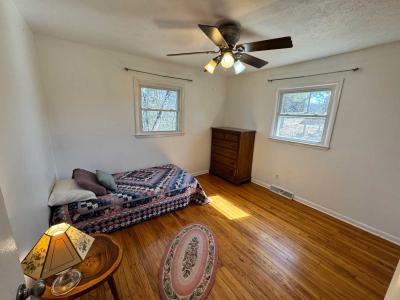 Hendersonville Bungalow - Image# 2