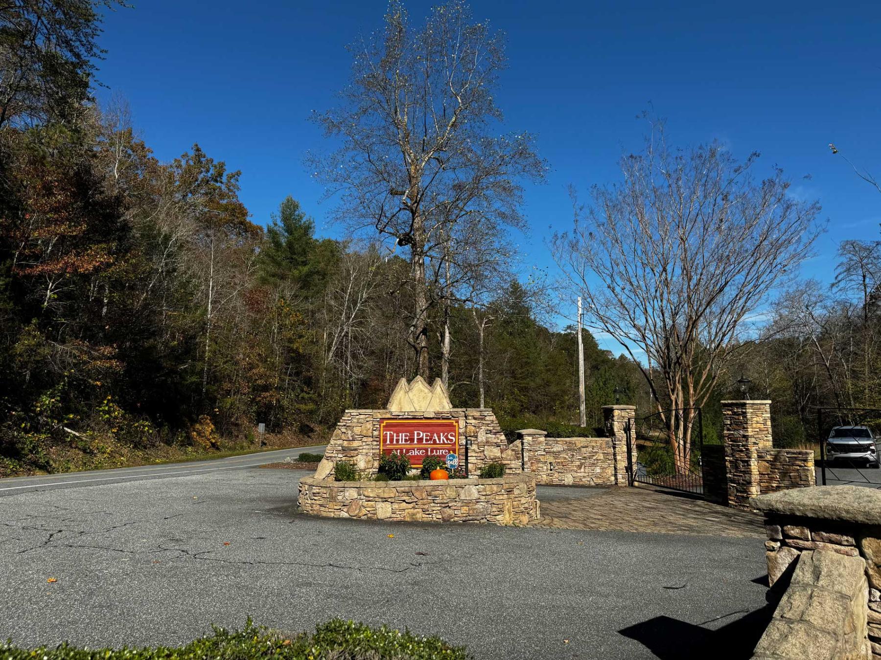 Peaks at Lake Lure Lot 44 - Image# 11